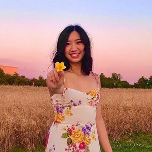 Meet your Posher, Julie